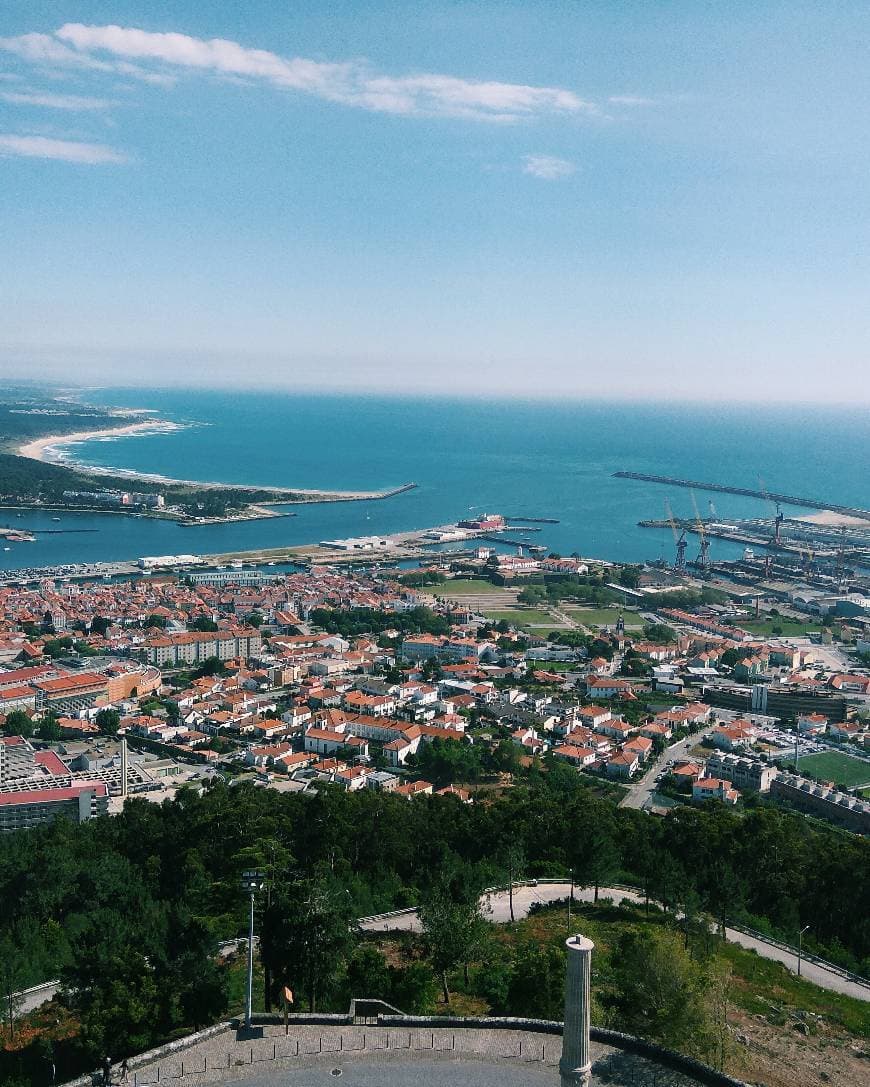 Lugar Santuário do Monte de Santa Luzia