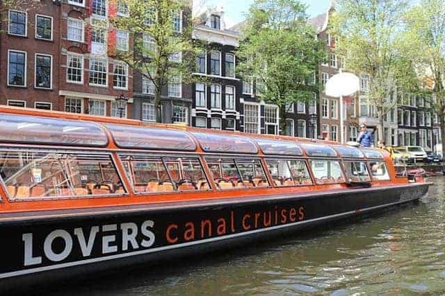 Lugar Lovers Canal Cruises