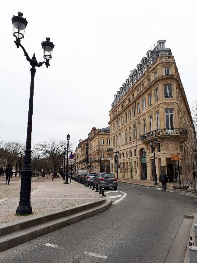 Place Bordeaux