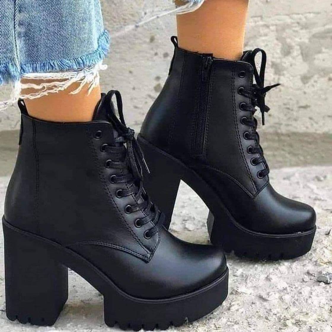 Fashion Ei, Fofaღ - Meninas apaixonadas por botas 