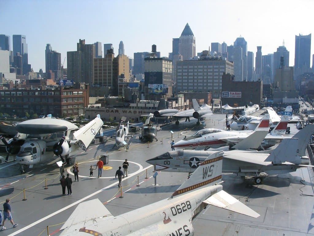 Lugar Intrepid Sea-Air-Space Museum