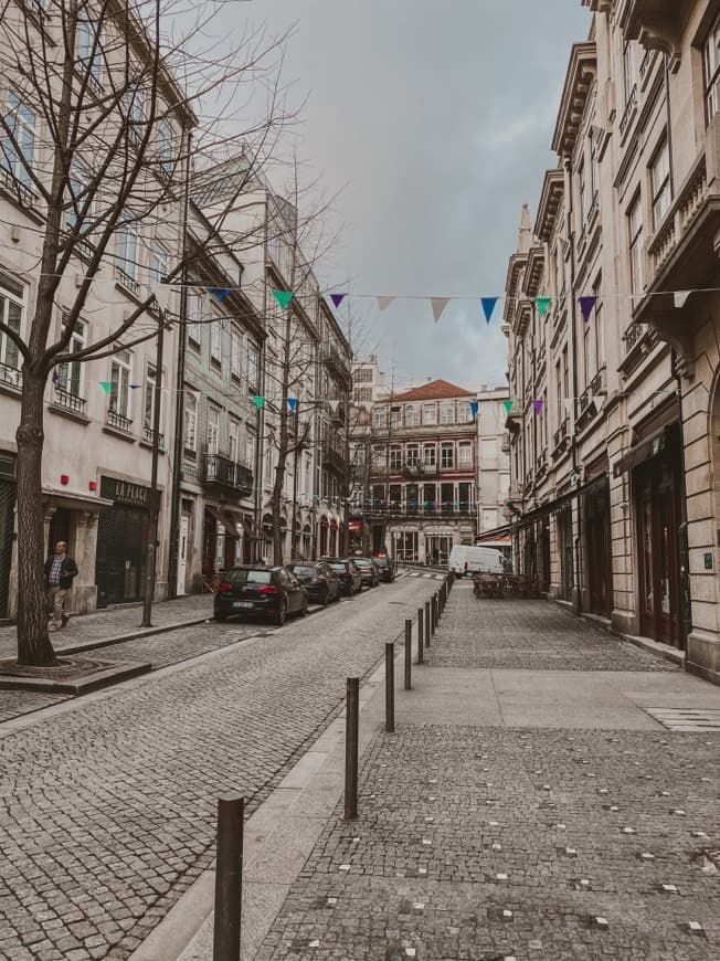 Fashion Porto City Guide: Nightlife in Porto - Galerias de Paris Street ...