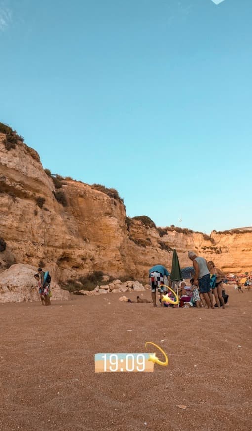 Lugar Praia dos Pescadores de Armação de Pêra