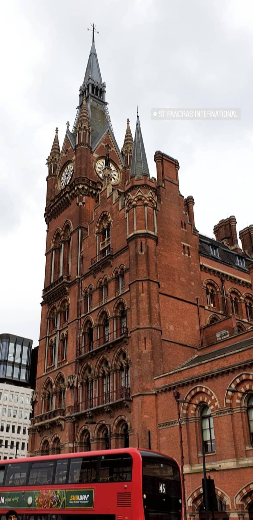 Lugar St Pancras Station