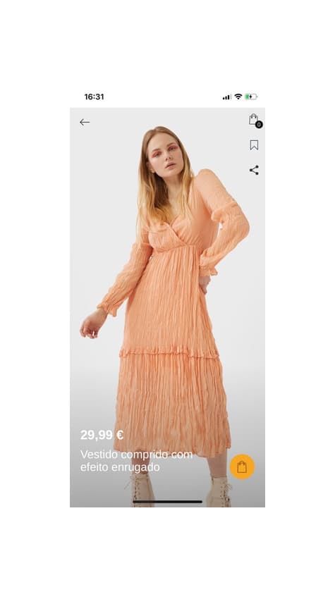 Producto vestido com efeito enrugado 