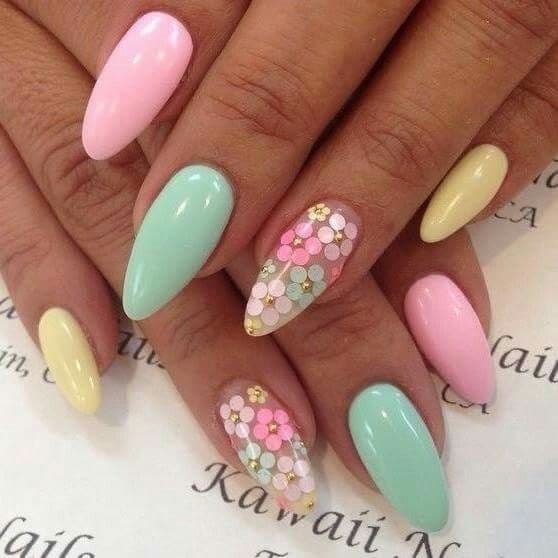 Moda Nails