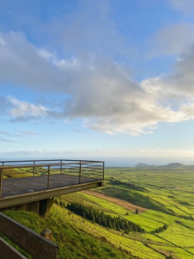 Lugar Miradouro da Serra do Cume