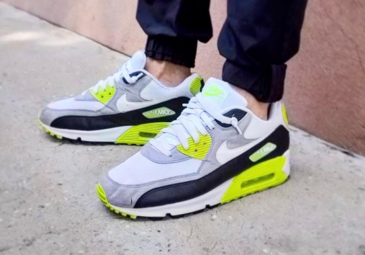 Producto W Air Max 90 Leather "Volt"