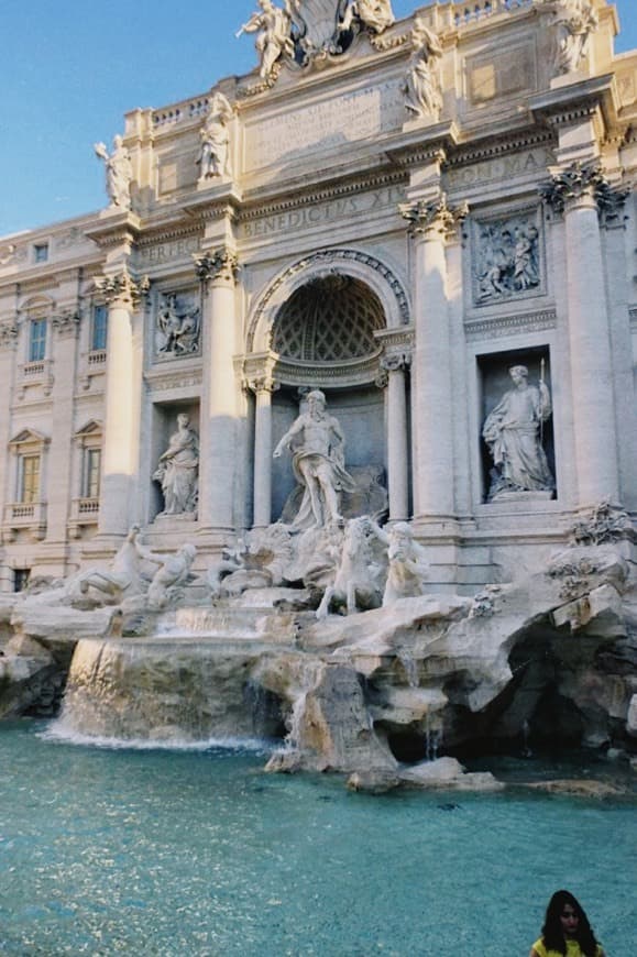 Place Fontana di Trevi