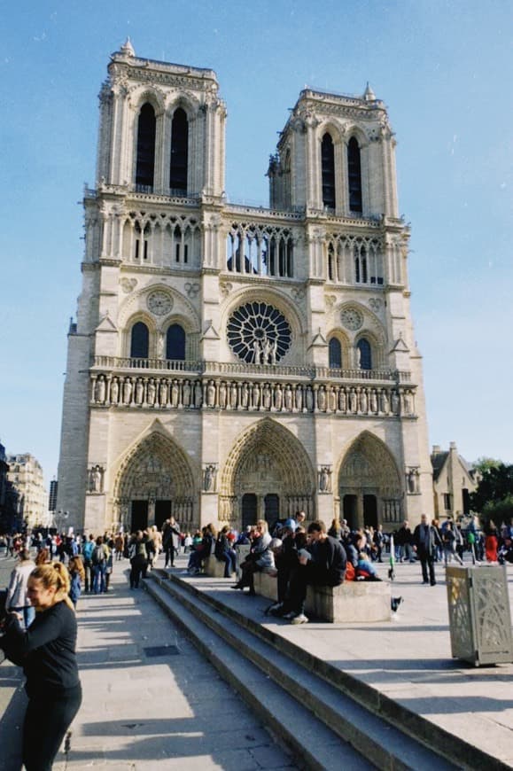 Lugar Notre Dame