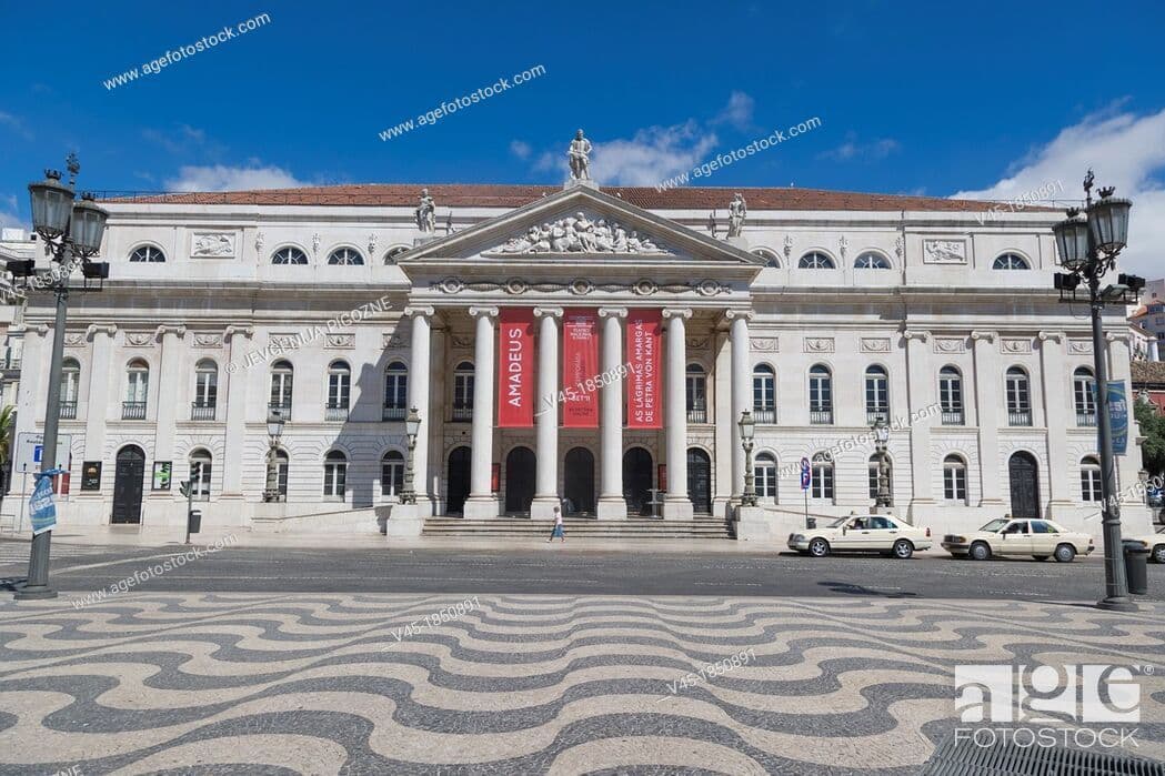 Place Teatro Nacional Doña María II