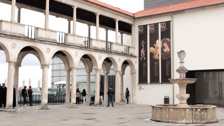 Place Museo Nacional de Machado de Castro