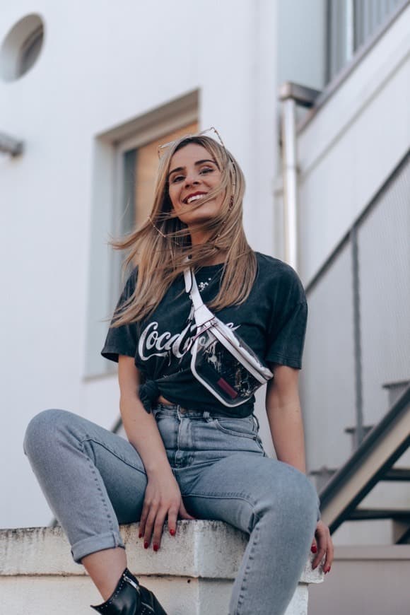 Moda mom jeans & t-shirt 