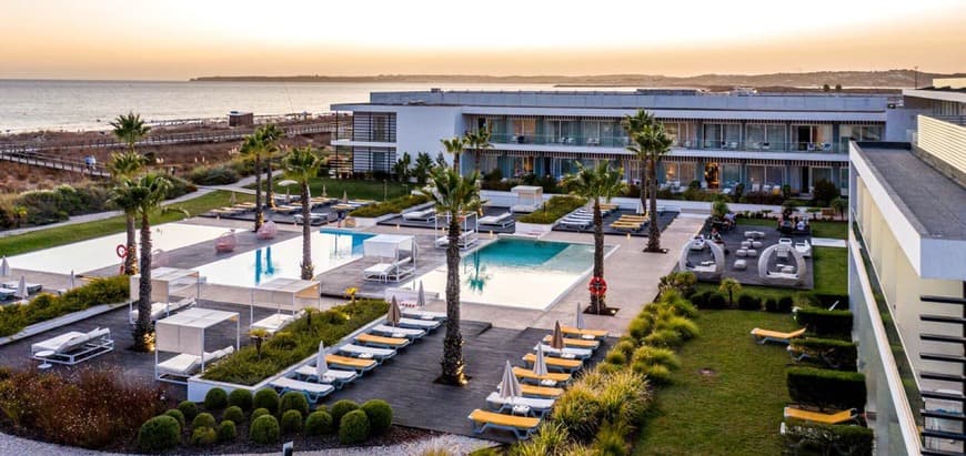 Lugar Pestana Alvor South Beach