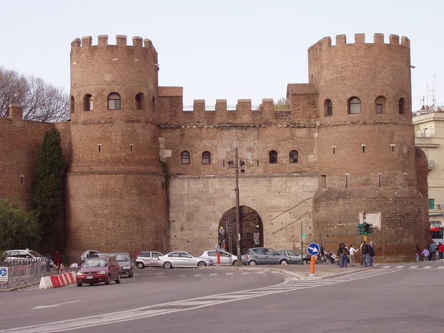 Place Porta San Paolo