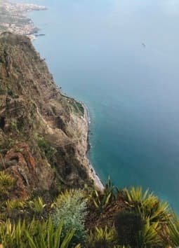 Place Cabo Girão