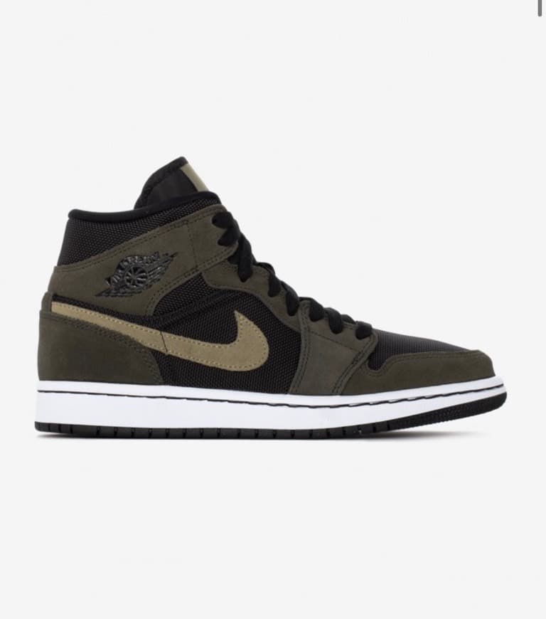 Product 
Sapatilhas Nike Air Jordan 1 MID SE