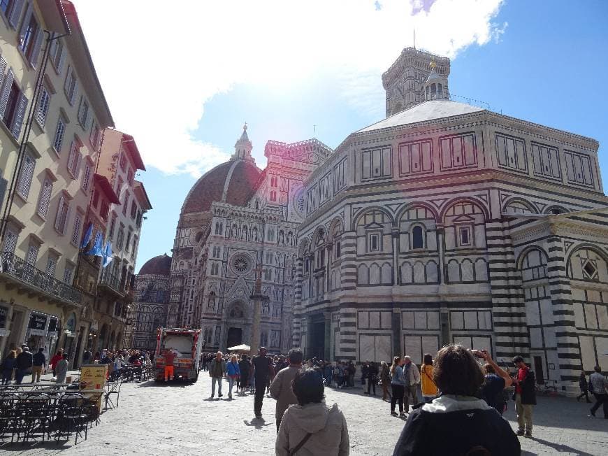 Place Piazza del Duomo