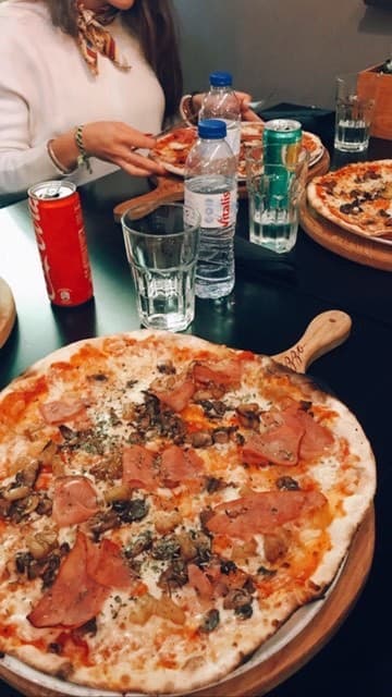 Restaurants Luzzo Pizzaria