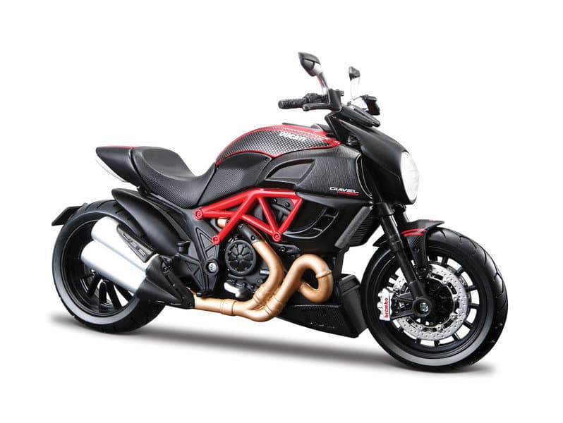 Moda Ducati diavel