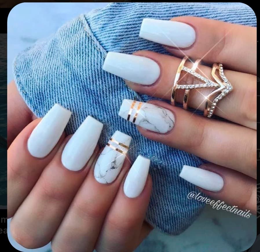 Moda Nails 