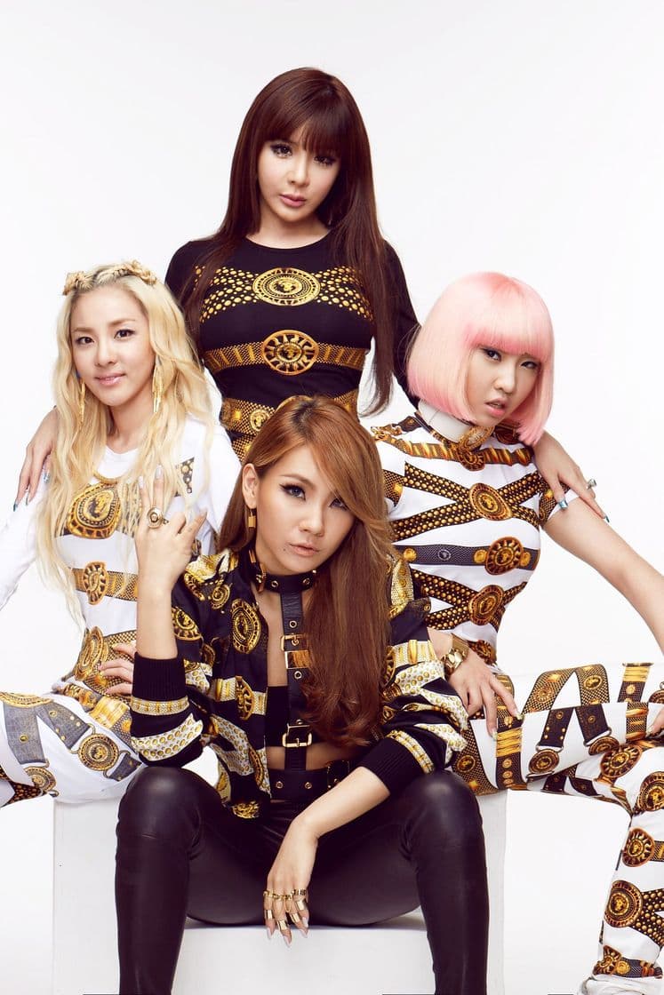 Fashion 2NE1