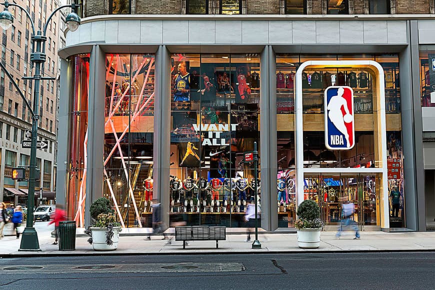 Lugar NBA Store