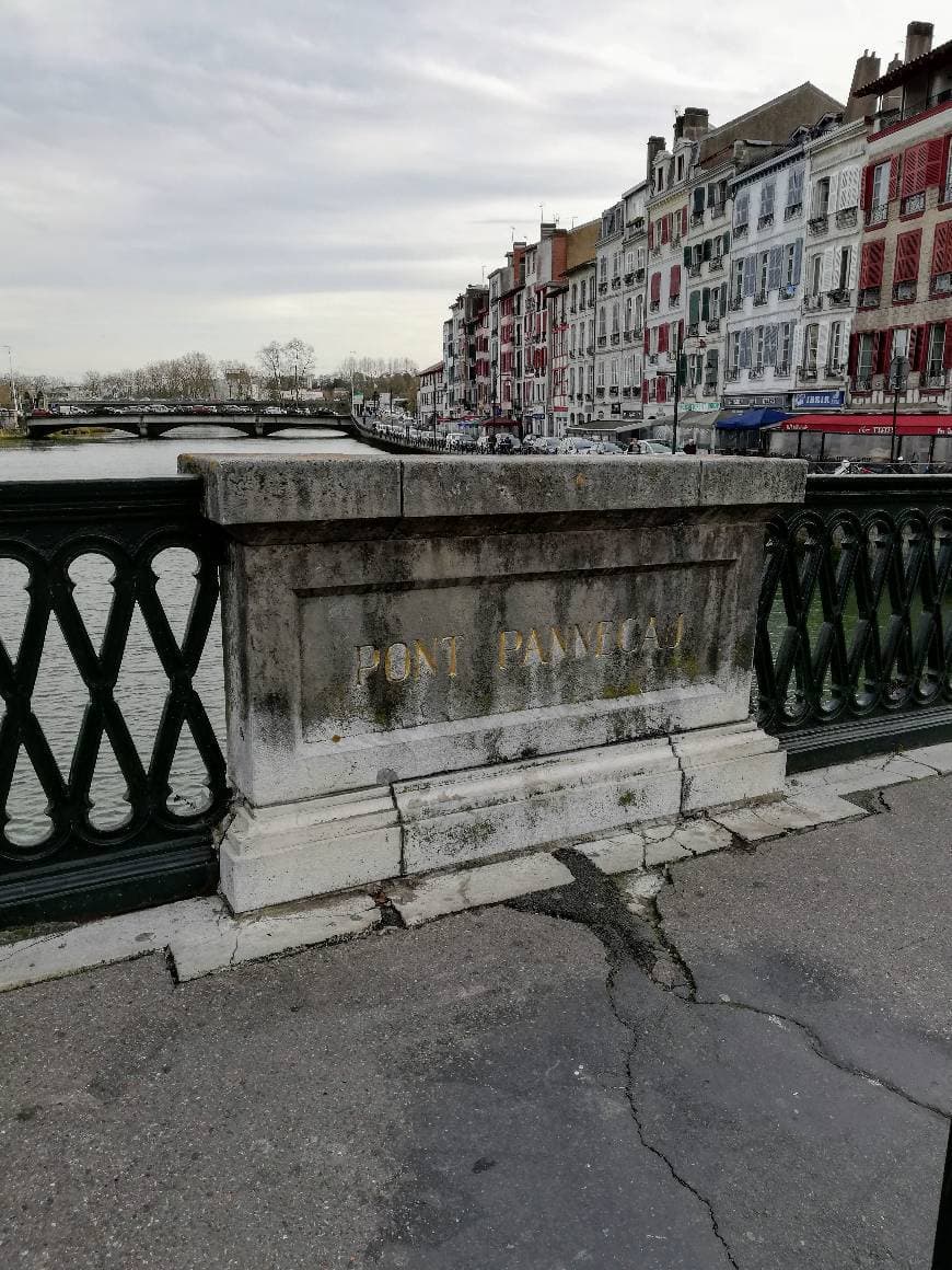 Place Pont Pannecau