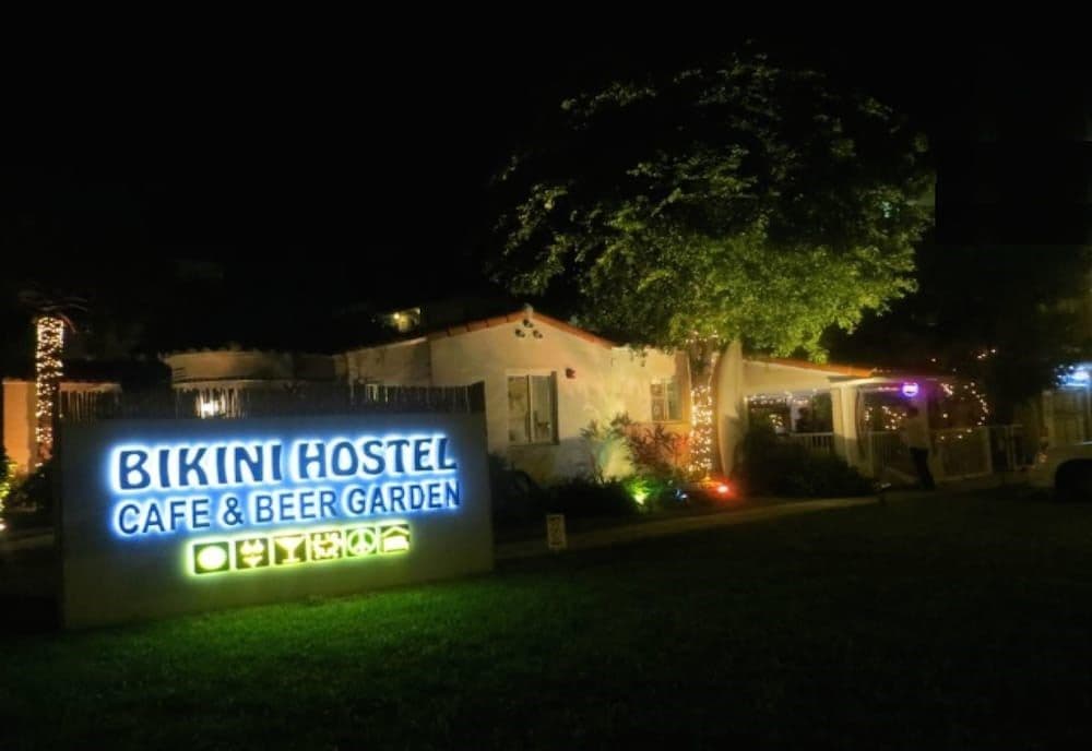 Place Bikini Hostel