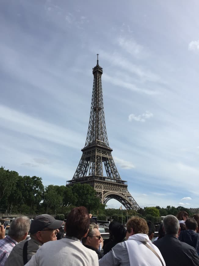 Place Torre Eiffel