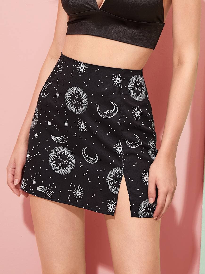 Producto Falda con línea A con estampado de sol y luna