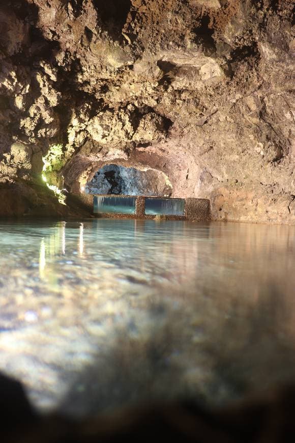 Lugar Grutas de São Vicente