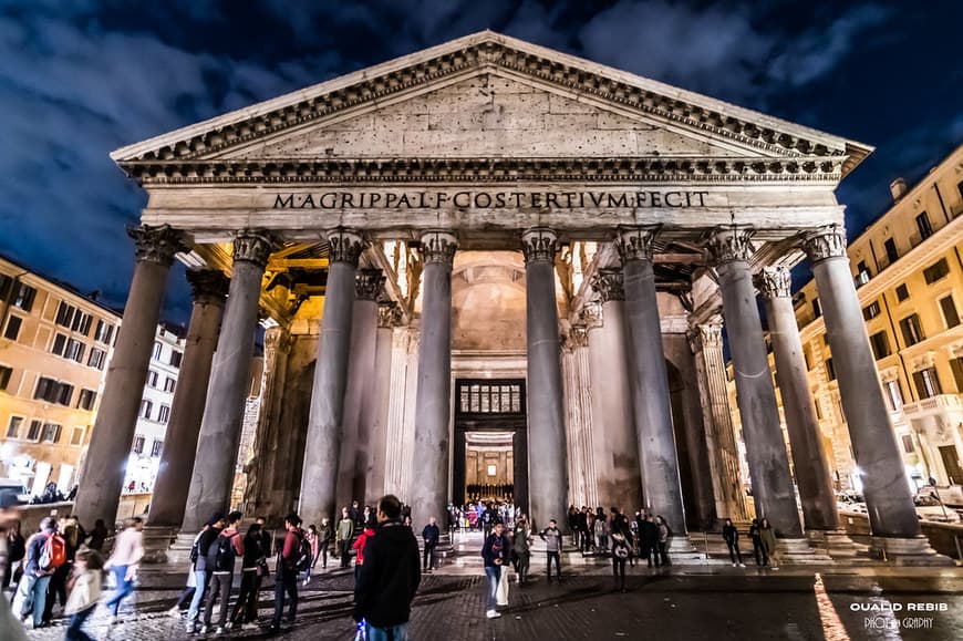 Place Pantheon