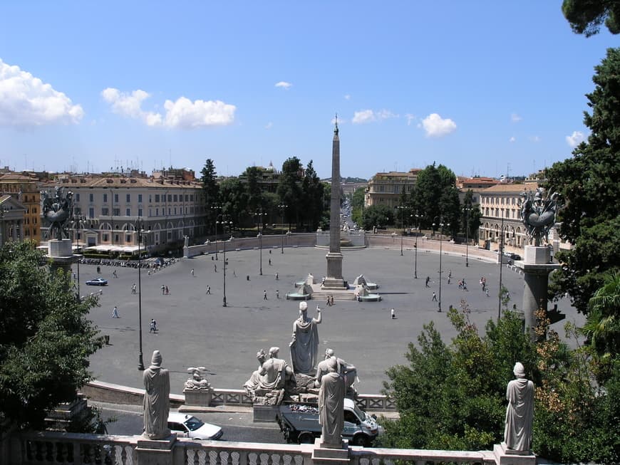 Place Piazza del Popolo