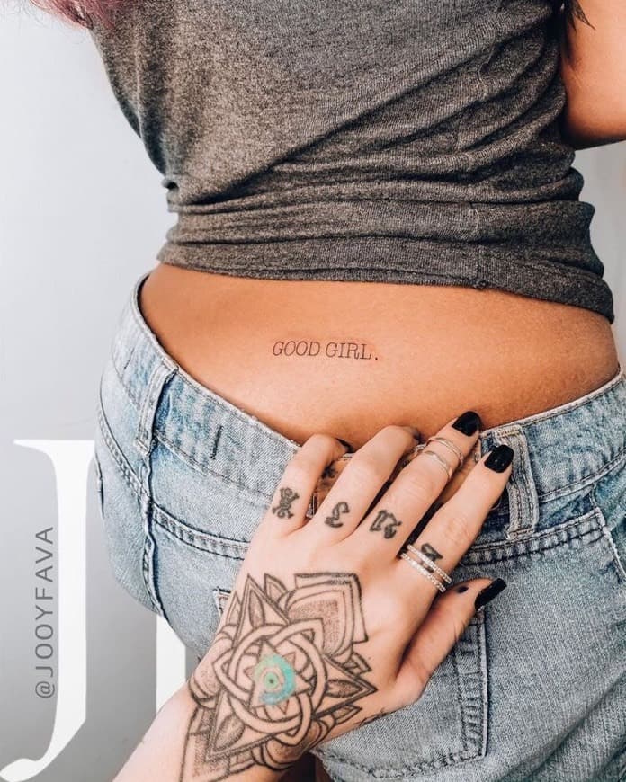 Moda Tatuagens femininas delicadas 