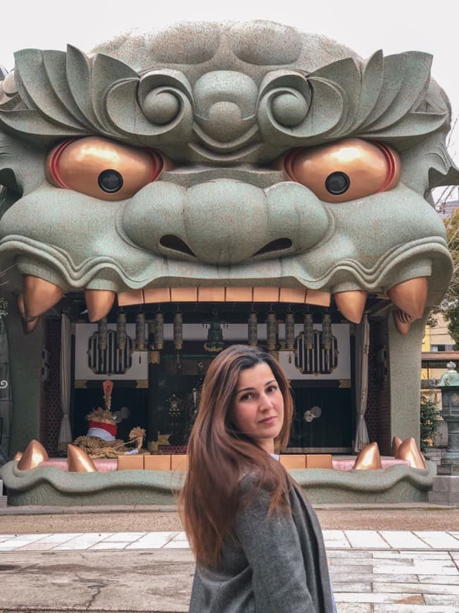 Place Namba Yasaka Shrine