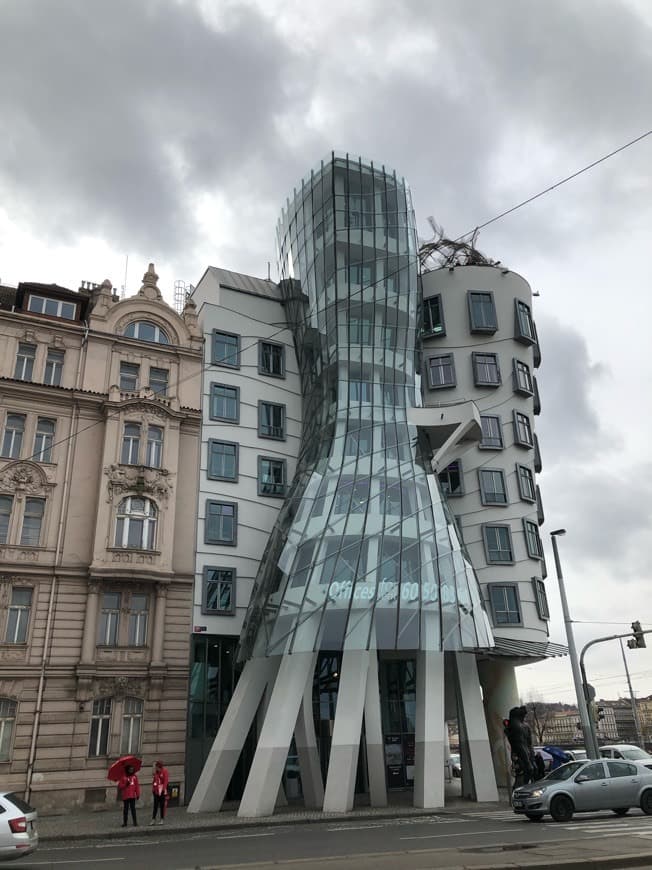 Place Dancing House