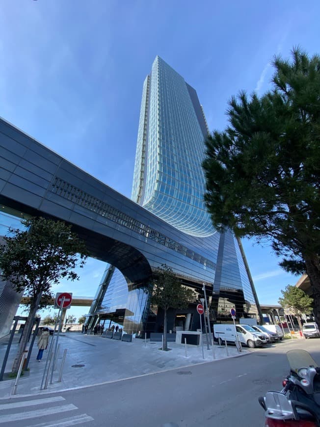 Place CMA CGM Tower