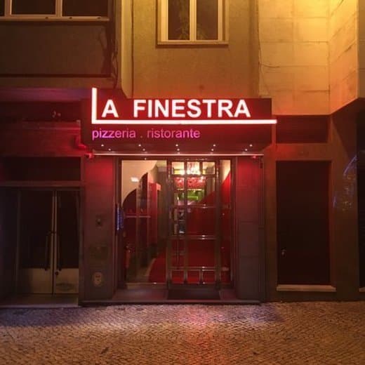 Lugar La Finestra