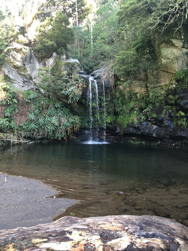 Lugar Cascata do Segredo Waterfall