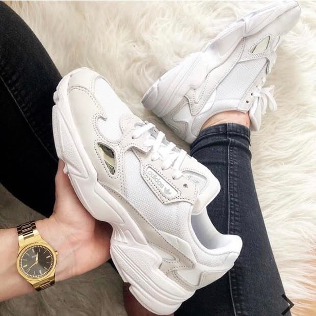 Product adidas Falcon ✨