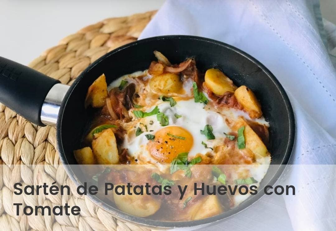 Fashion Sartén de patatas y huevos con tomate