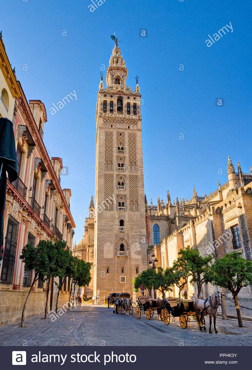 Lugar La Giralda 