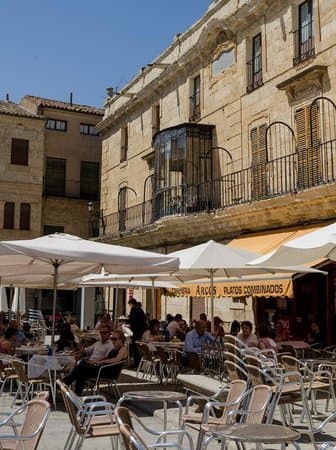 Lugar Cafetería La Catedral