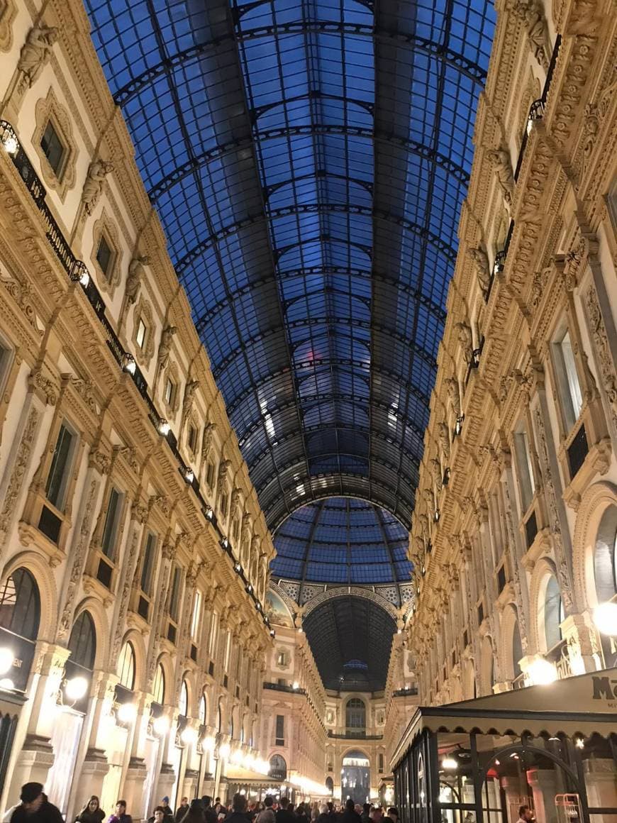 Lugar Galería Vittorio Emanuele II