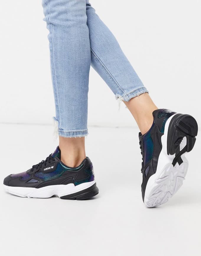 Product Adidas Original Falcon Metalic 