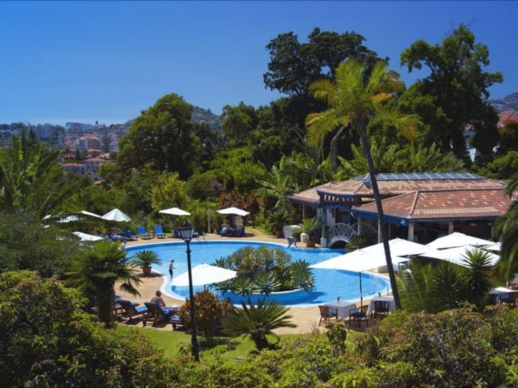 Lugar Quinta Jardins do Lago Hotel