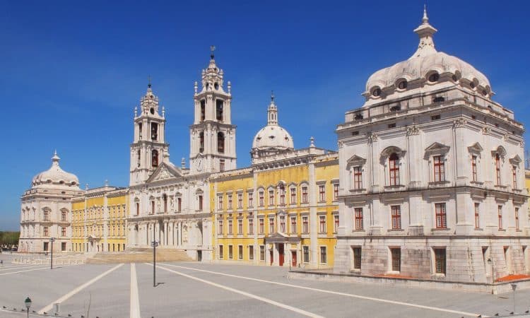 Lugar Mafra National Palace