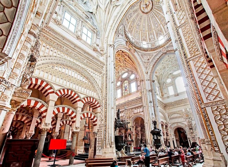 Lugar Mezquita-Catedral de Córdoba