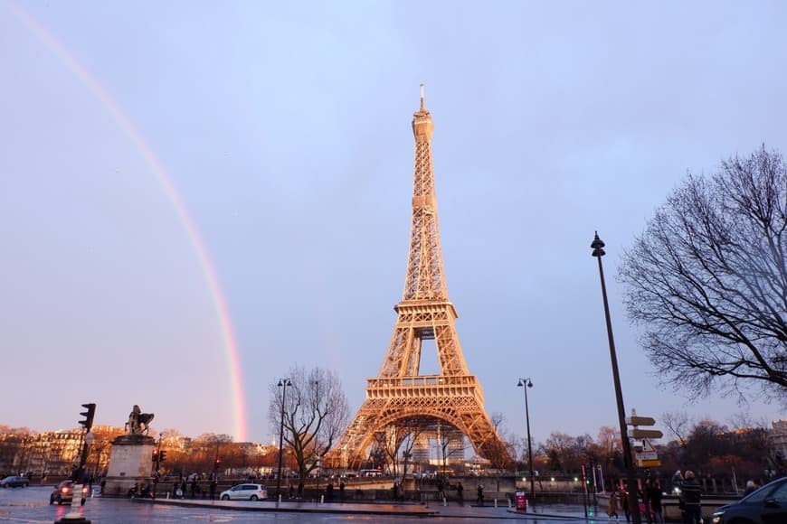 Place Torre Eiffel